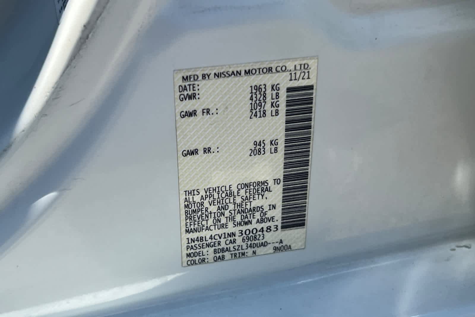 Used 2022 Nissan Altima 2.5 SR w/ Midnight Edition Package FWD image 32