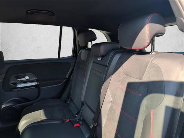 Certified 2024 Mercedes-Benz GLB 250 image 18
