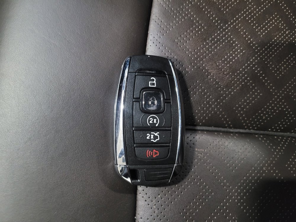 Used 2018 Lincoln MKC Black Label w/ Lincoln MKC Climate Package image 32
