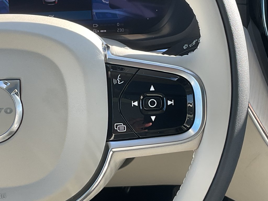 New 2027 Volvo XC60 T8 Ultra AWD/4WD image 23