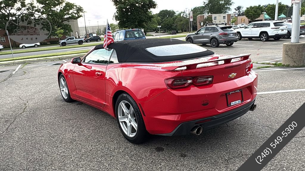 Used 2019 Chevrolet Camaro LT RWD image 30