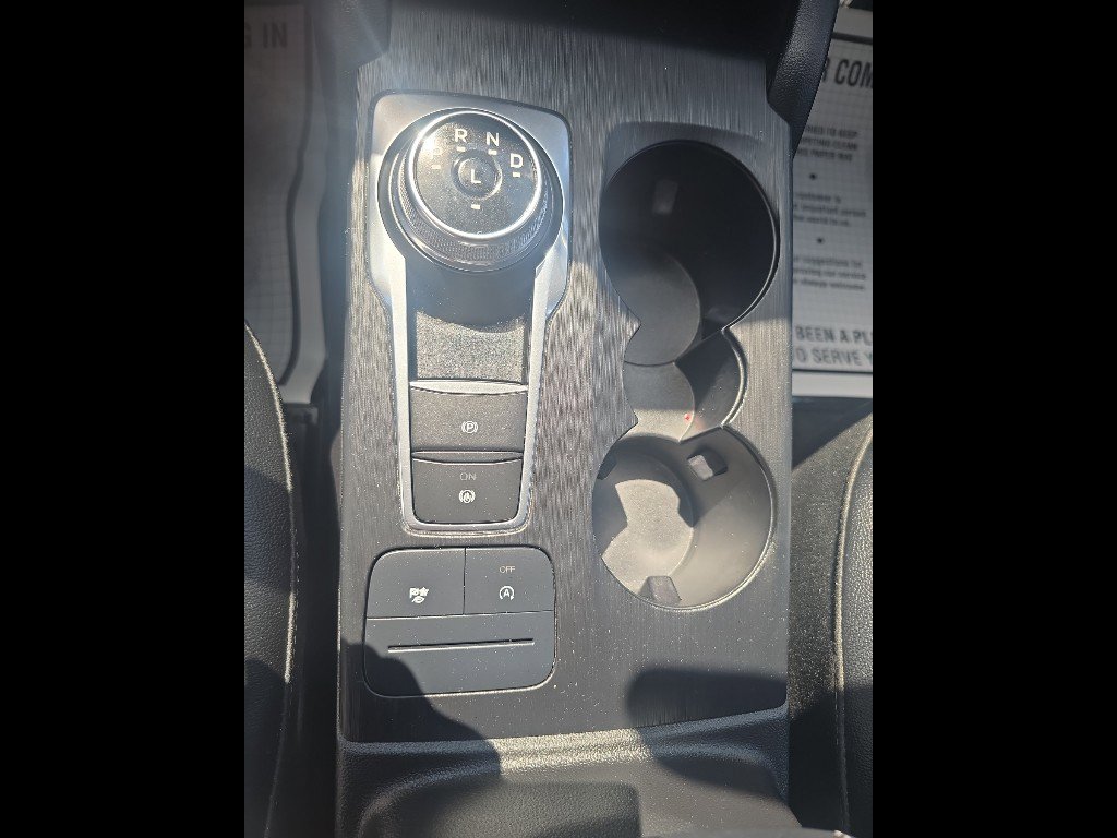 Used 2022 Ford Escape SEL image 24