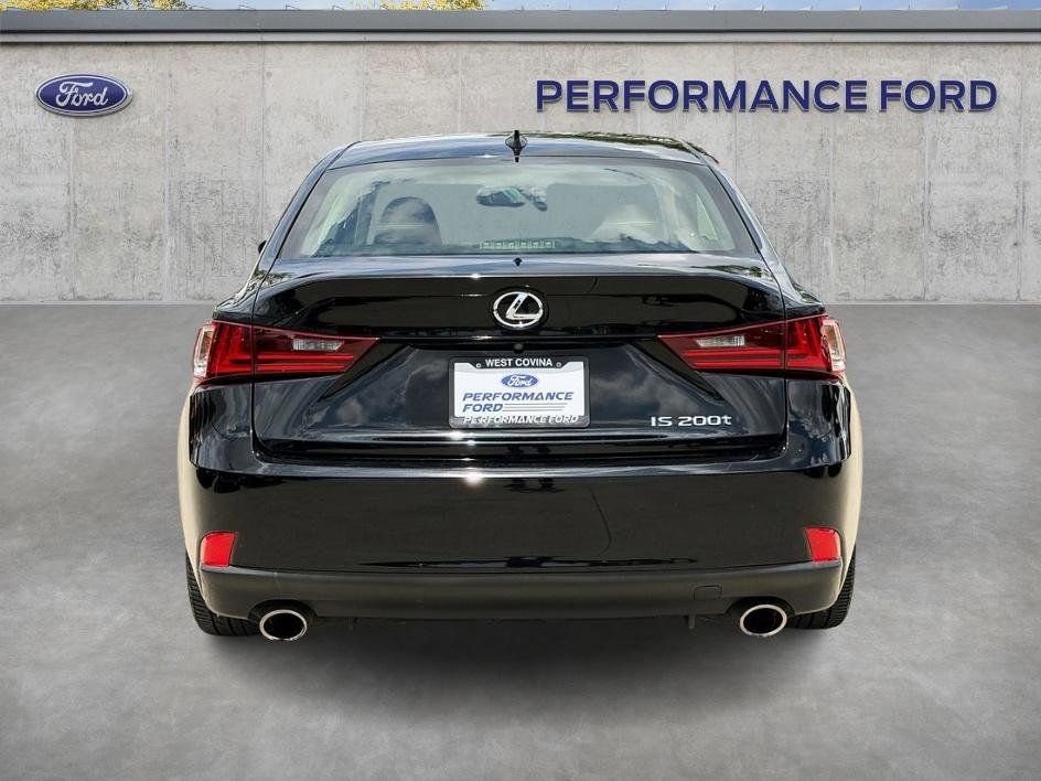 Used 2016 Lexus IS 200t w/ Navigation System Package RWD image 9