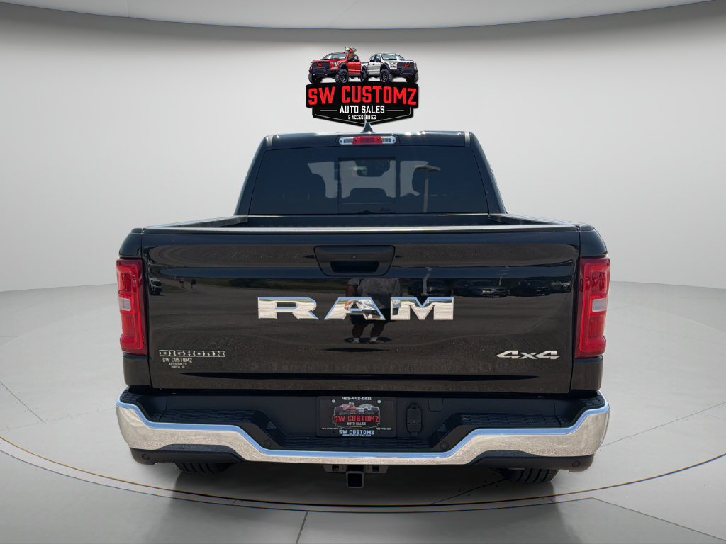 Used 2025 RAM 1500 Big Horn AWD/4WD image 6