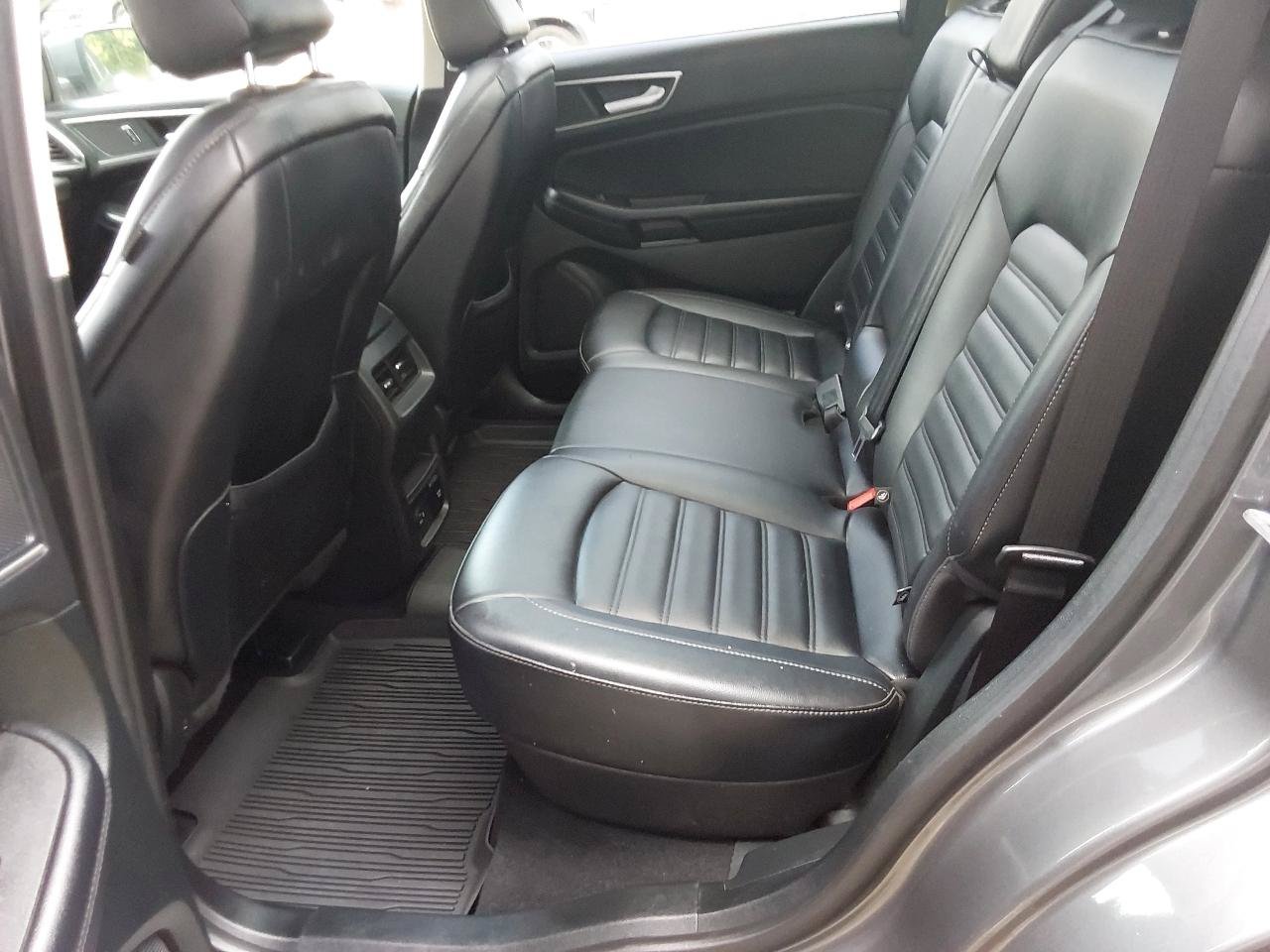 Used 2022 Ford Edge SEL w/ Convenience Package AWD/4WD image 21