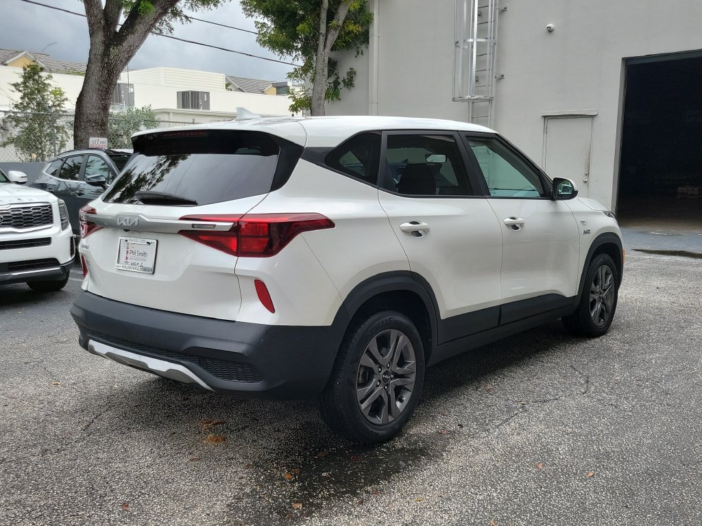 Certified 2023 Kia Seltos LX AWD/4WD image 9