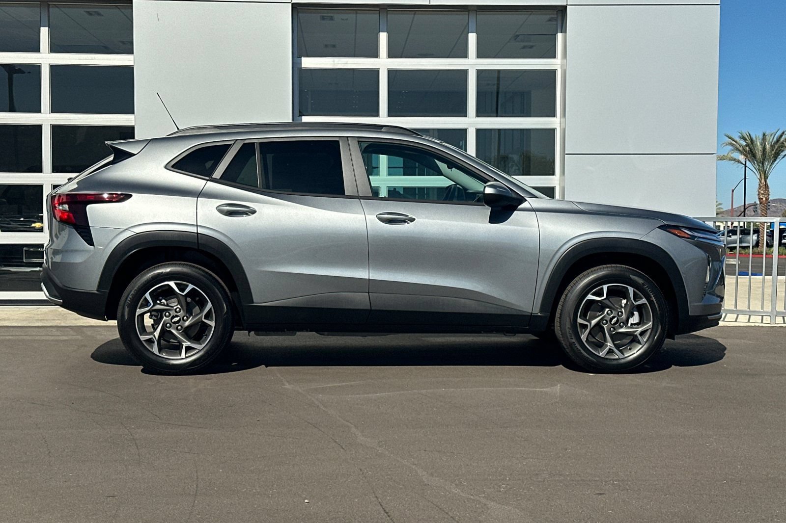 New 2026 Chevrolet Trax LT FWD image 3
