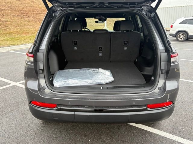 New 2025 Jeep Grand Cherokee Limited image 7