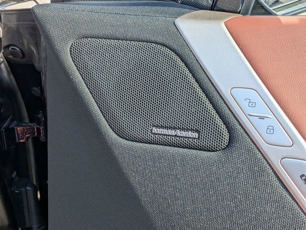 New 2026 BMW iX xDrive60 image 15