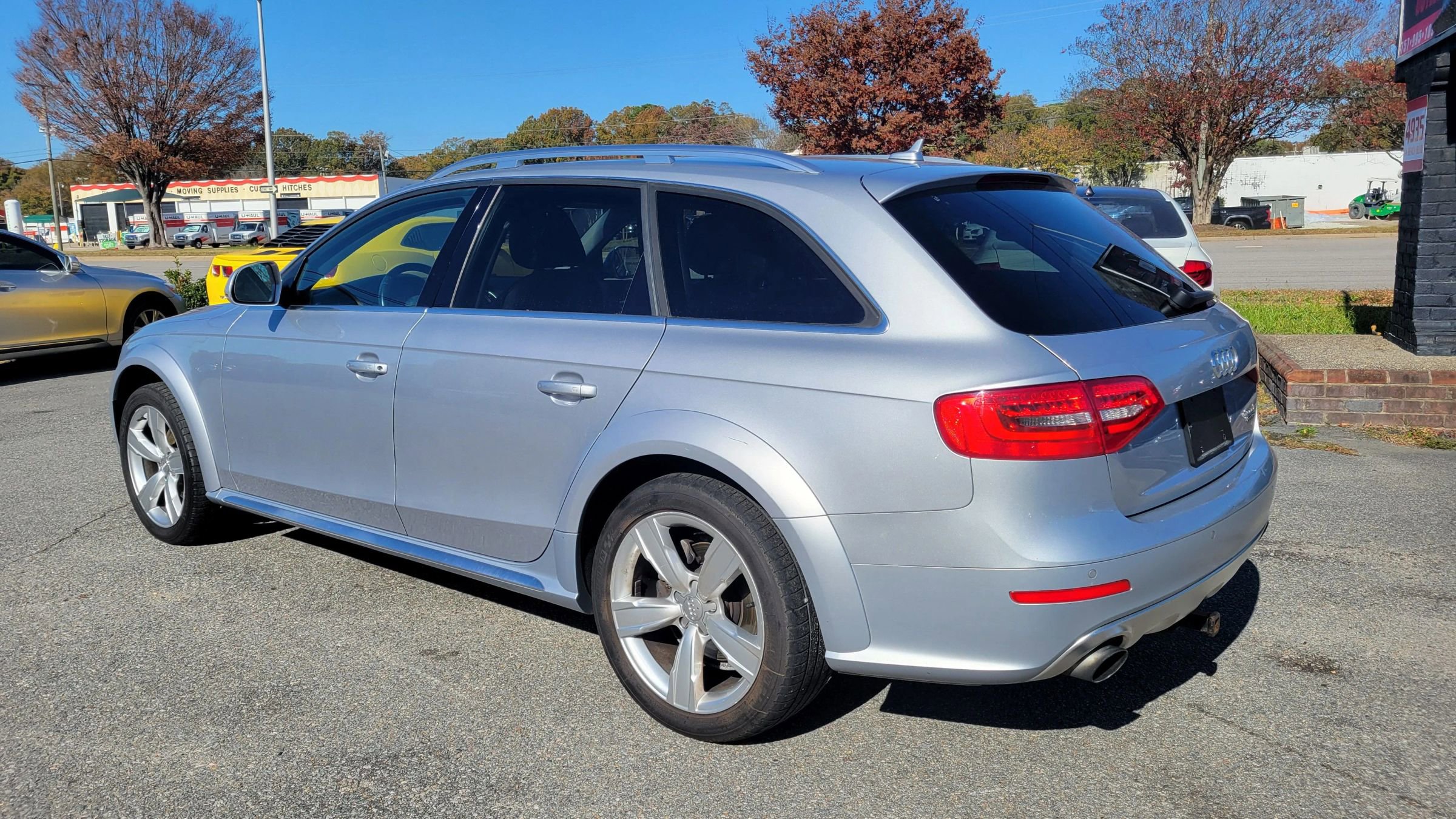Used 2015 Audi A4 Premium Plus w/ Technology Package AWD/4WD image 3