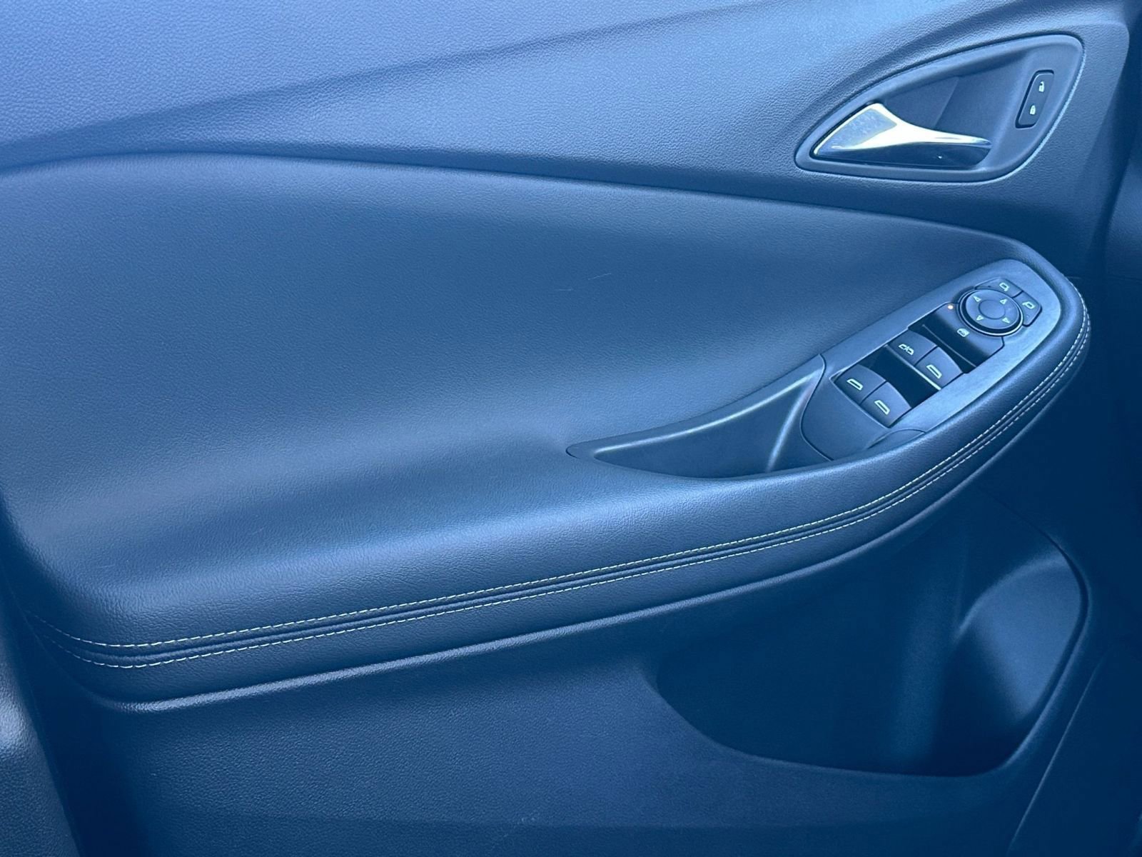 Used 2025 Buick Encore GX Preferred image 20