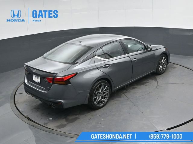 Used 2023 Nissan Altima 2.0 SR image 41
