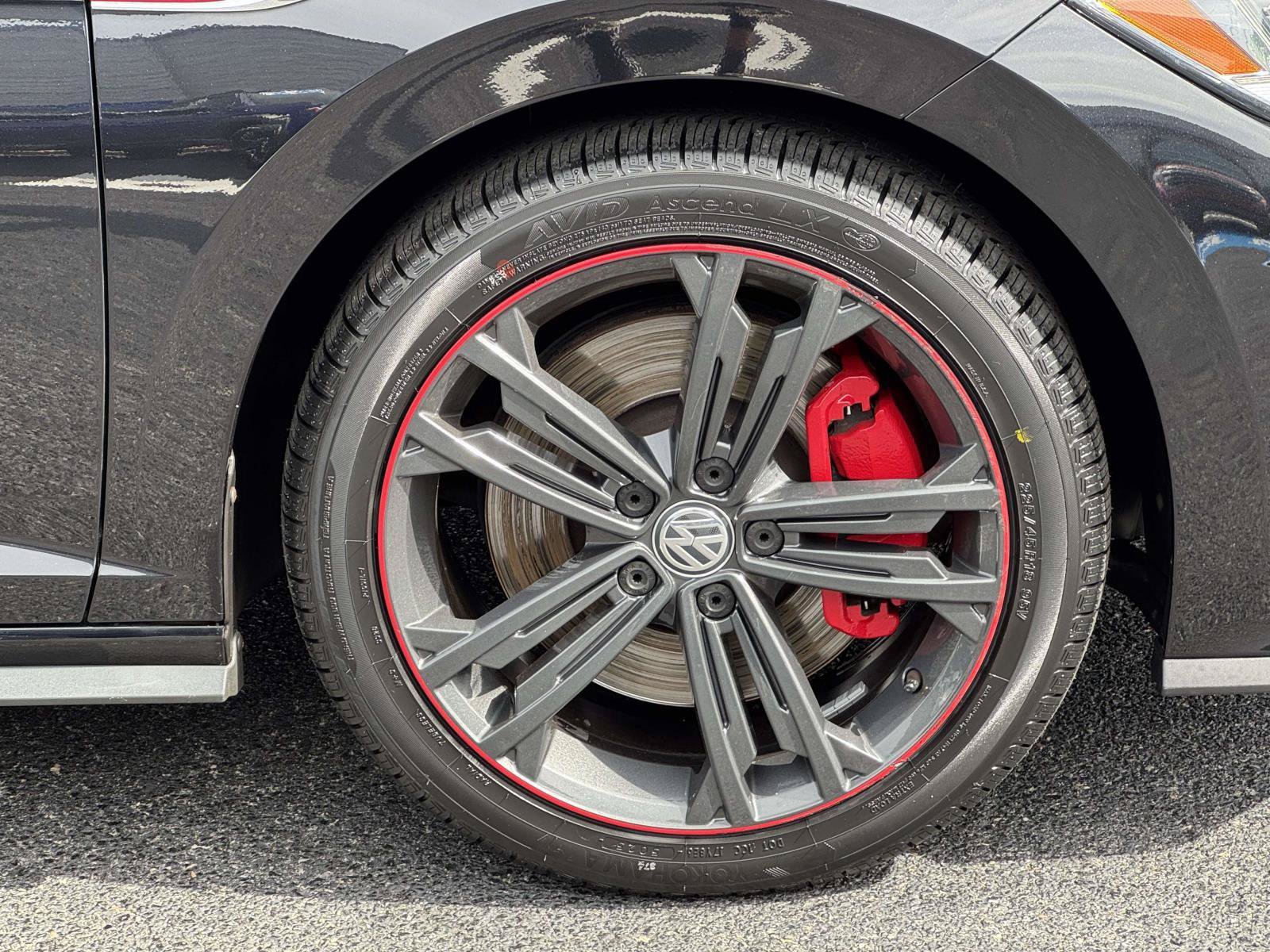 Used 2019 Volkswagen Jetta GLI FWD image 8