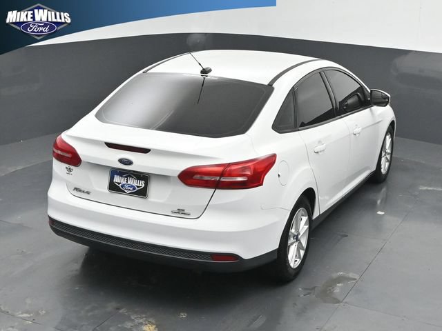 Used 2015 Ford Focus SE FWD image 15