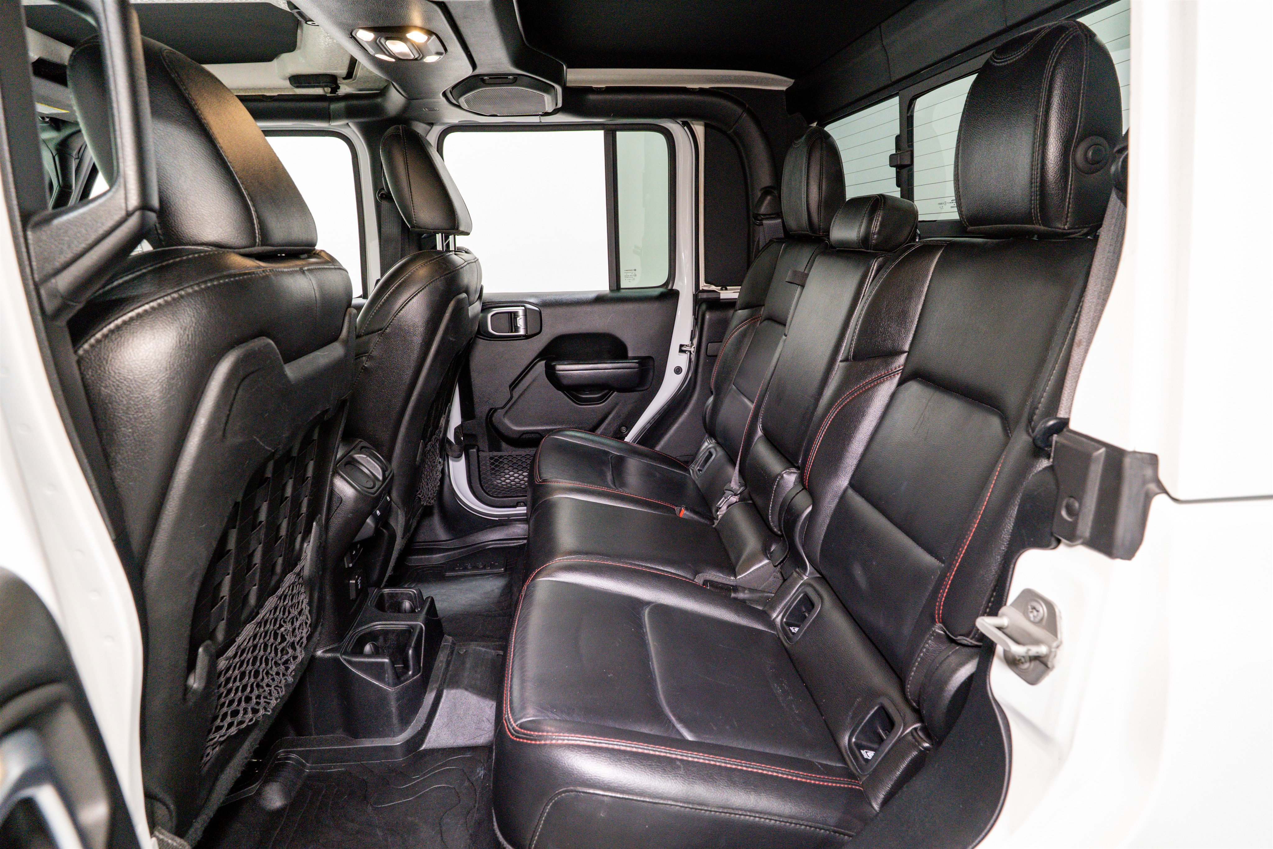 Used 2020 Jeep Gladiator Rubicon AWD/4WD image 34