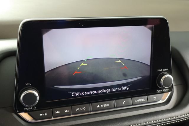 Used 2023 Nissan Rogue SV FWD image 34