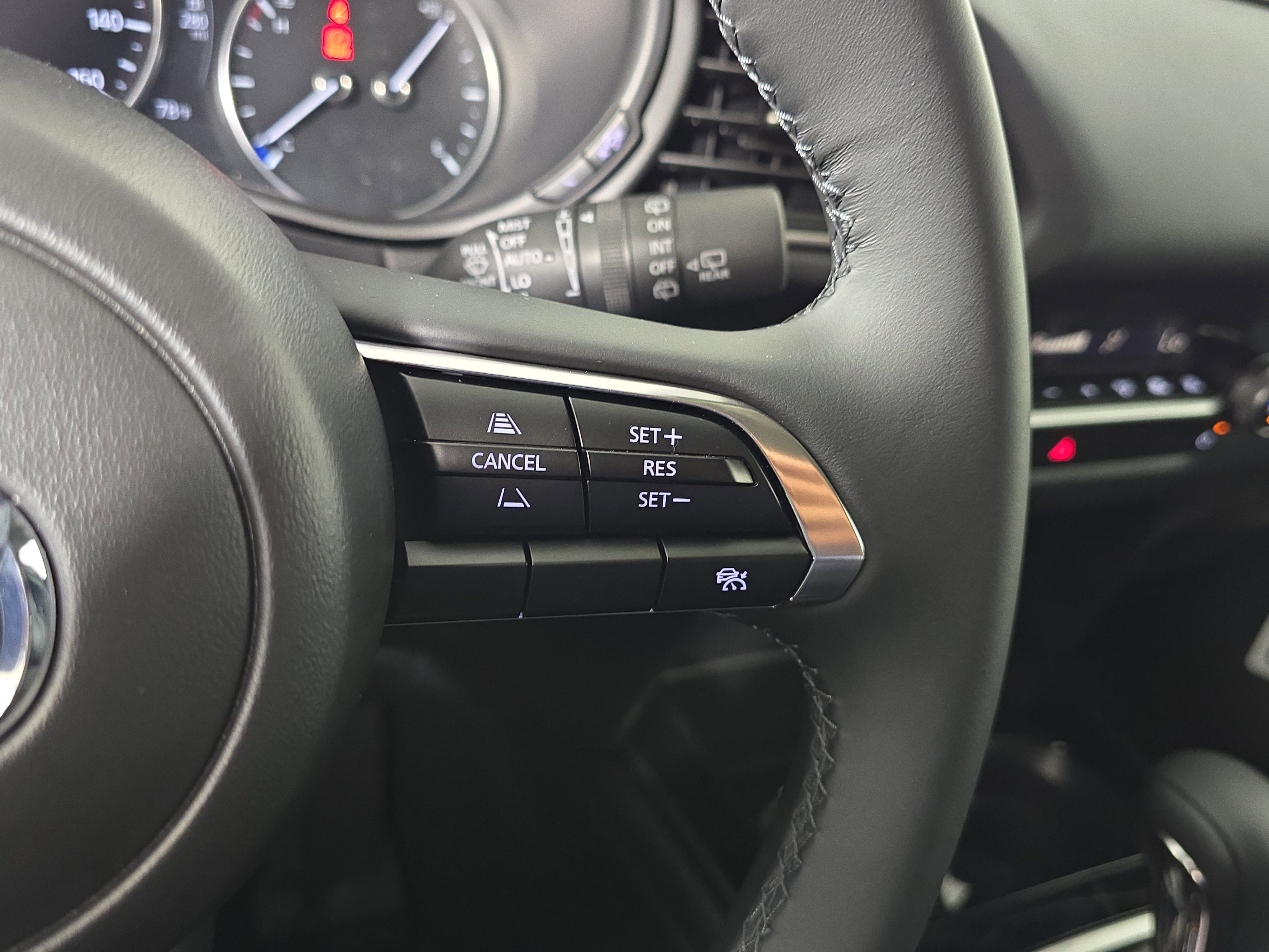 Certified 2025 MAZDA CX-30 AWD 2.5 S w/ Select Sport Pkg image 16