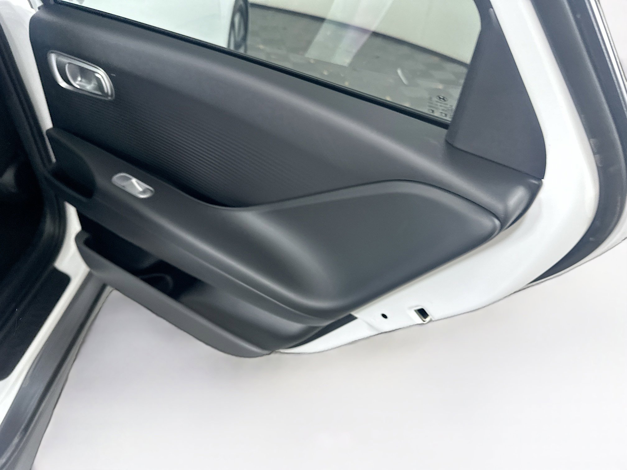 Used 2024 Hyundai Ioniq 6 SE image 30