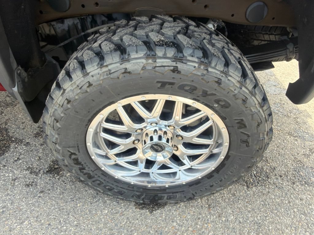 Used 2019 GMC Sierra 2500 Denali w/ Duramax Plus Package AWD/4WD image 30