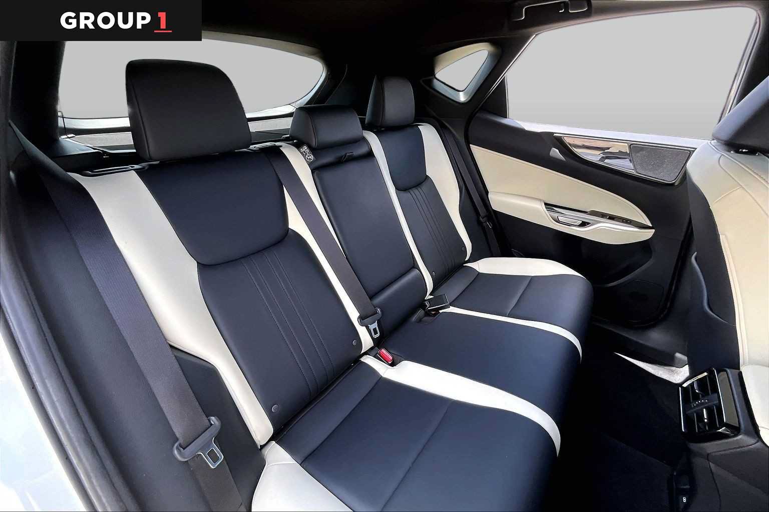 Used 2024 Lexus NX 250 FWD image 18