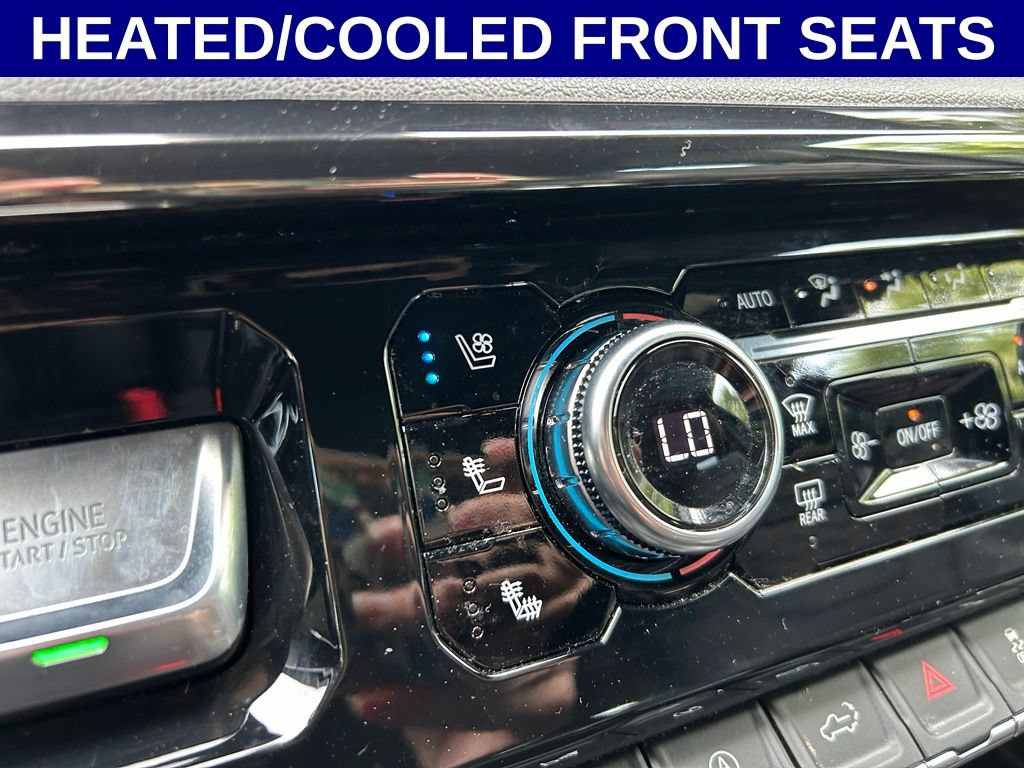 Used 2023 GMC Sierra 1500 AT4 w/ AT4 Premium Package AWD/4WD image 7