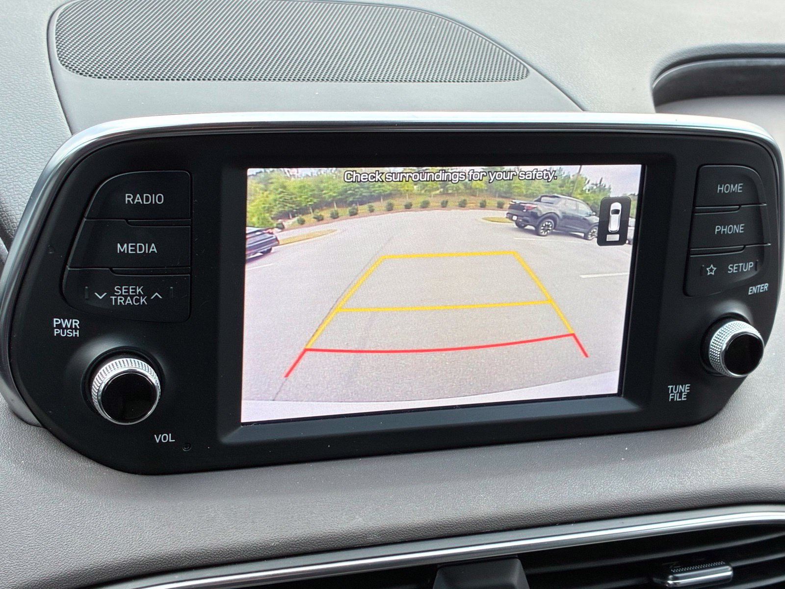 Used 2020 Hyundai Santa Fe SEL FWD image 7