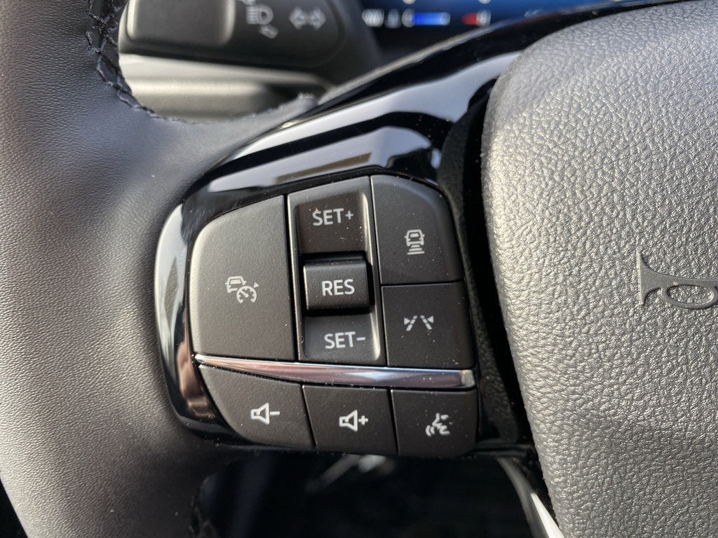New 2026 Ford Escape Active w/ Active Premium Tech Pack AWD/4WD image 31