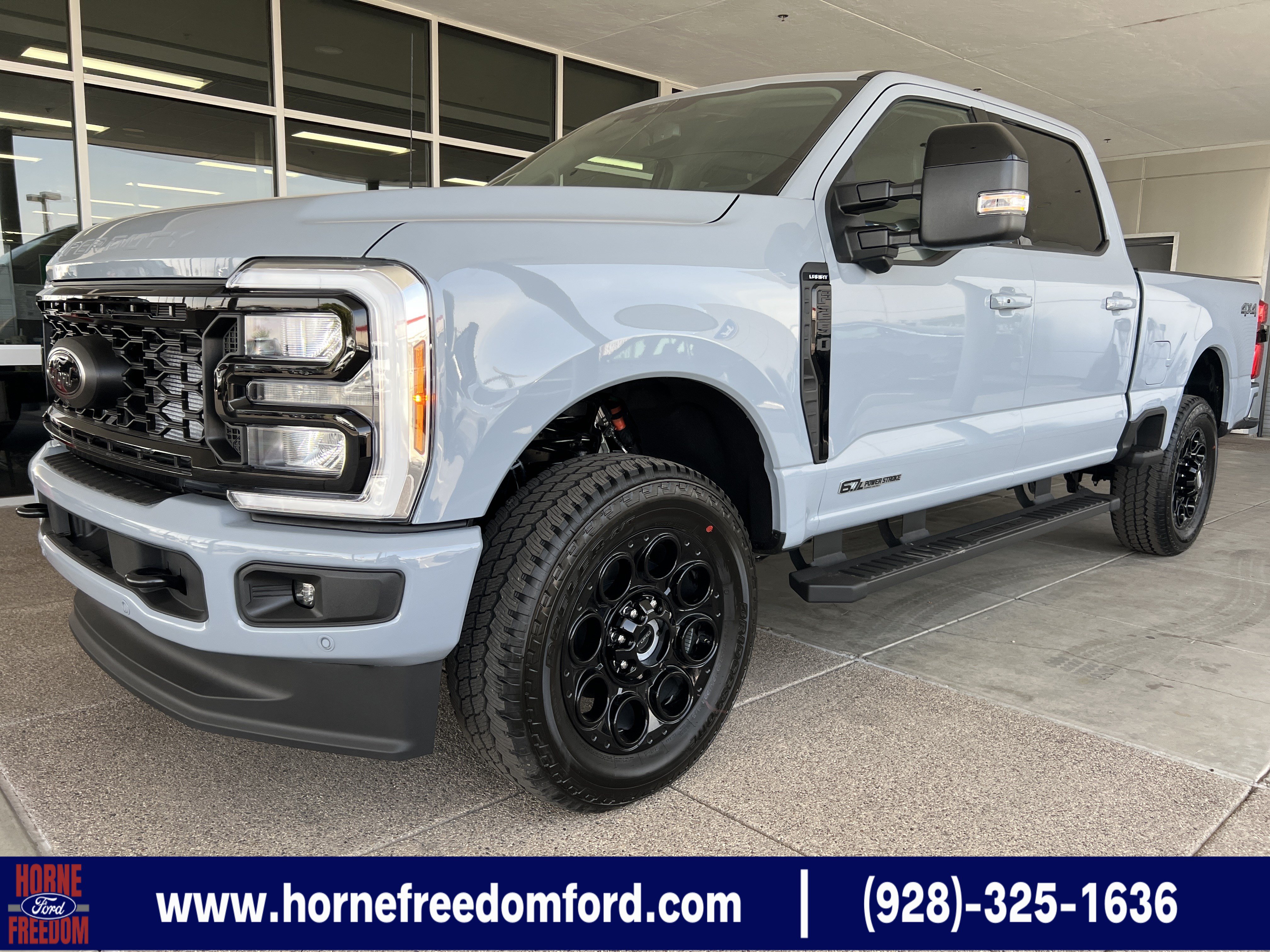 New 2026 Ford F250 Lariat w/ Black Appearance Package