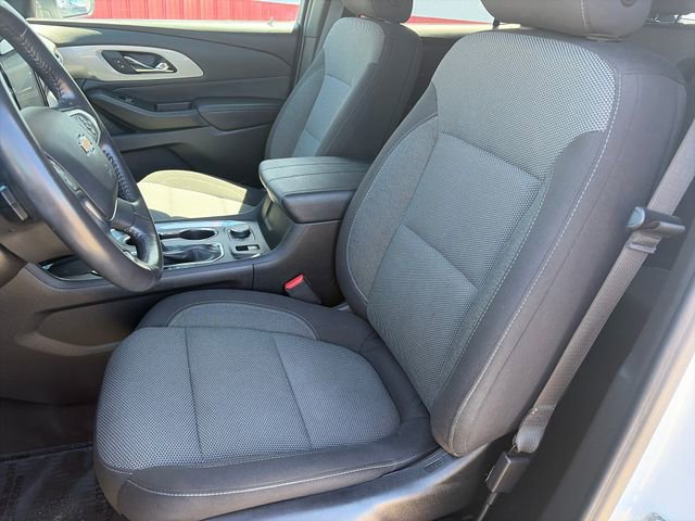 Used 2022 Chevrolet Traverse LT AWD/4WD image 36