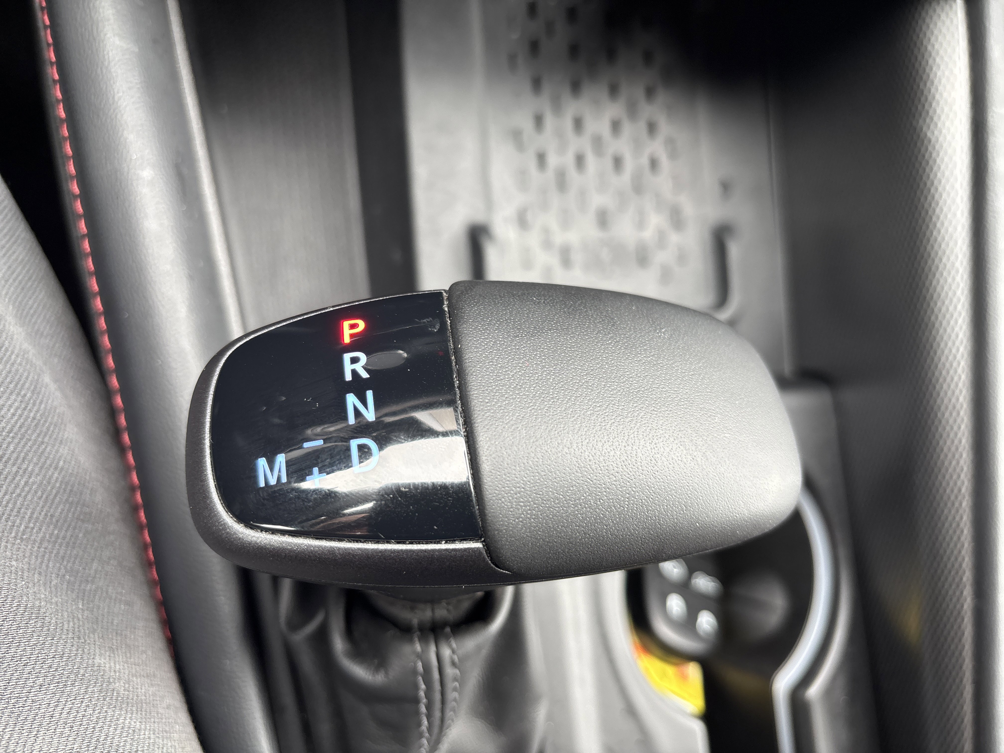 Used 2025 Dodge Durango GT image 25