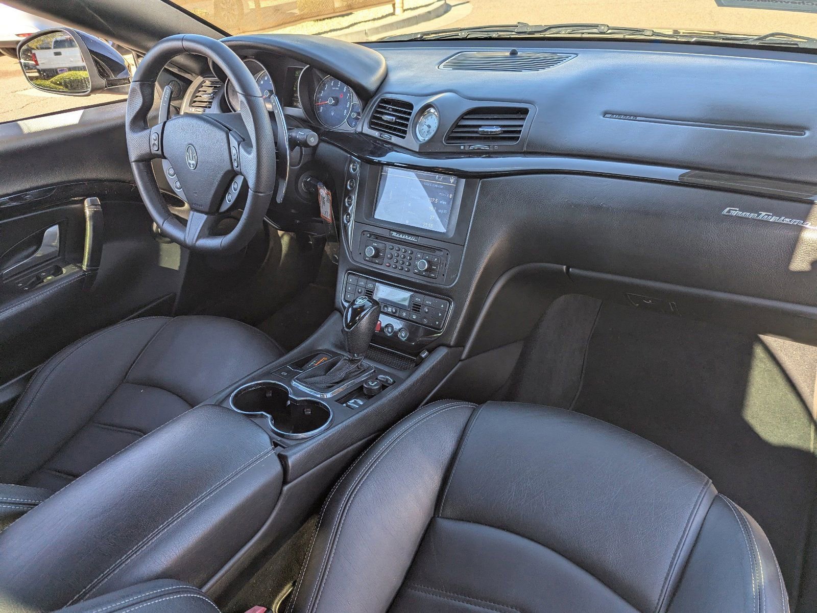 Used 2015 Maserati GranTurismo Sport image 13