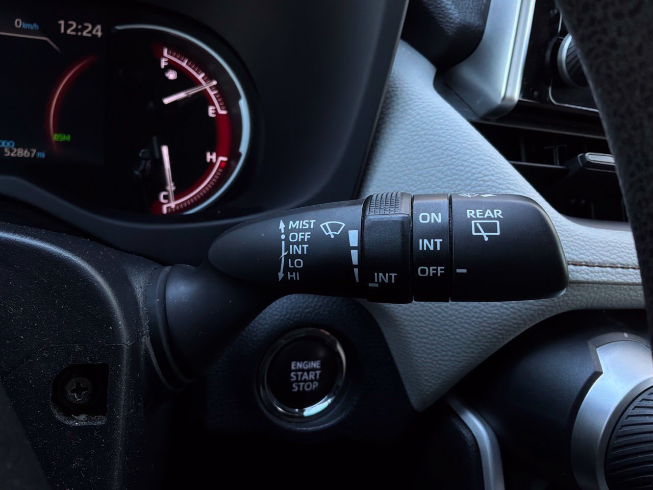 Used 2023 Toyota RAV4 XLE w/ Convenience Package FWD image 38