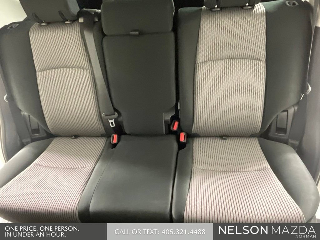 Used 2016 Toyota 4Runner SR5 AWD/4WD image 26