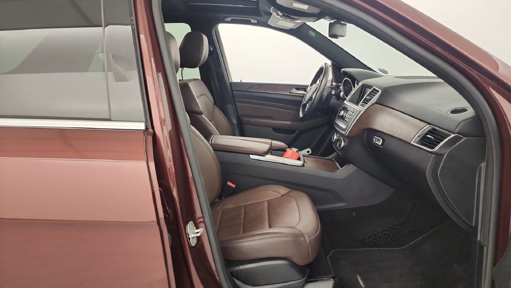 Used 2015 Mercedes-Benz ML 350 4MATIC image 31