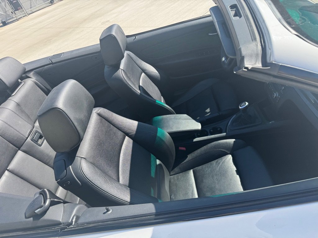 Used 2012 BMW 128i Convertible image 31