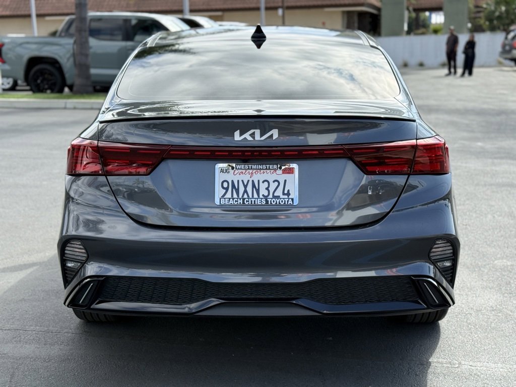 Used 2024 Kia Forte GT-Line w/ GT-Line Premium Package image 10