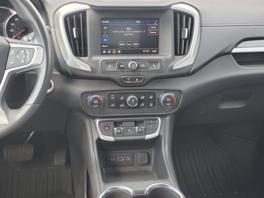 Used 2022 GMC Terrain SLE w/ Driver Convenience Package AWD/4WD image 24