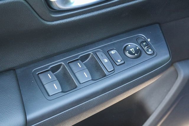 Used 2025 Honda CR-V Sport-L image 28