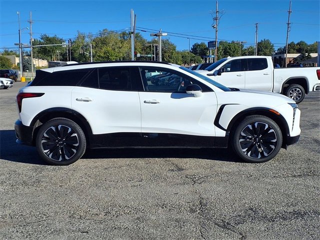 Used 2024 Chevrolet Blazer EV RS image 24