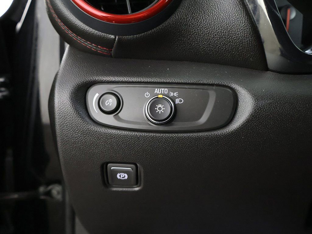 Used 2025 Chevrolet Blazer RS image 40