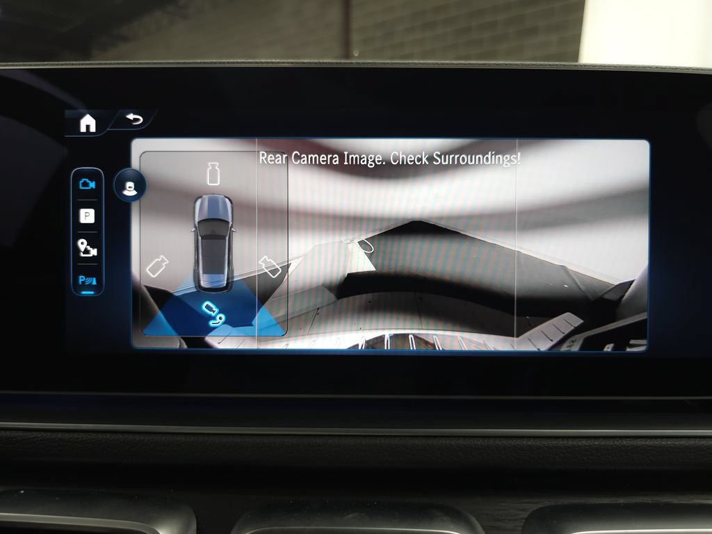 Used 2026 Mercedes-Benz GLE 450 4MATIC w/ Driver Assistance Package image 19