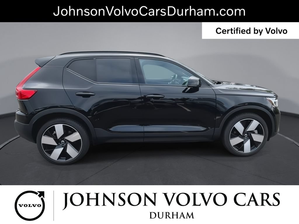 Certified 2024 Volvo XC40 Recharge Ultimate RWD image 10