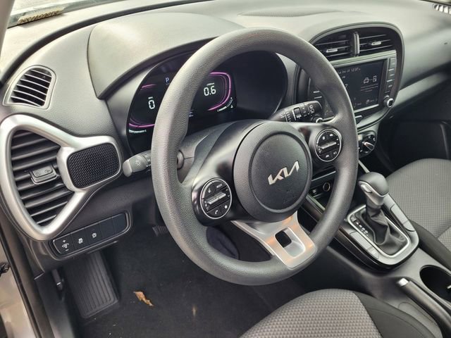 Used 2024 Kia Soul LX w/ Option Group 015 image 21