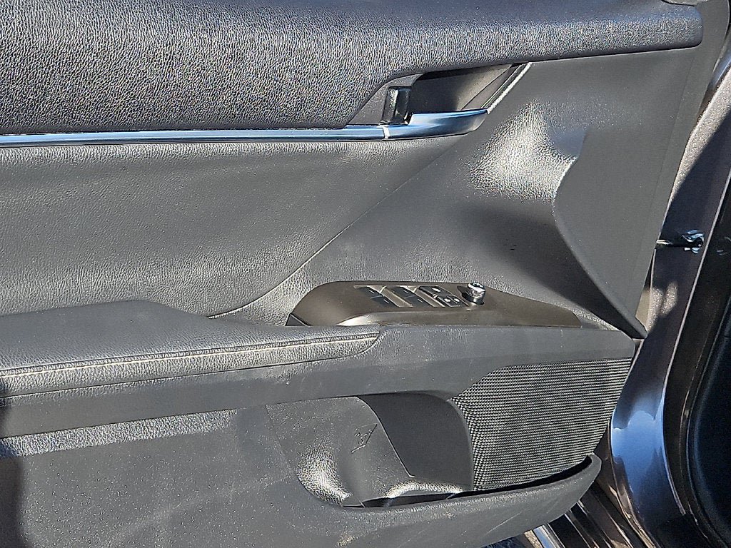 Used 2024 Toyota Camry XSE FWD image 19