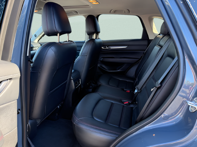 Used 2025 MAZDA CX-5 Carbon Edition AWD/4WD image 4
