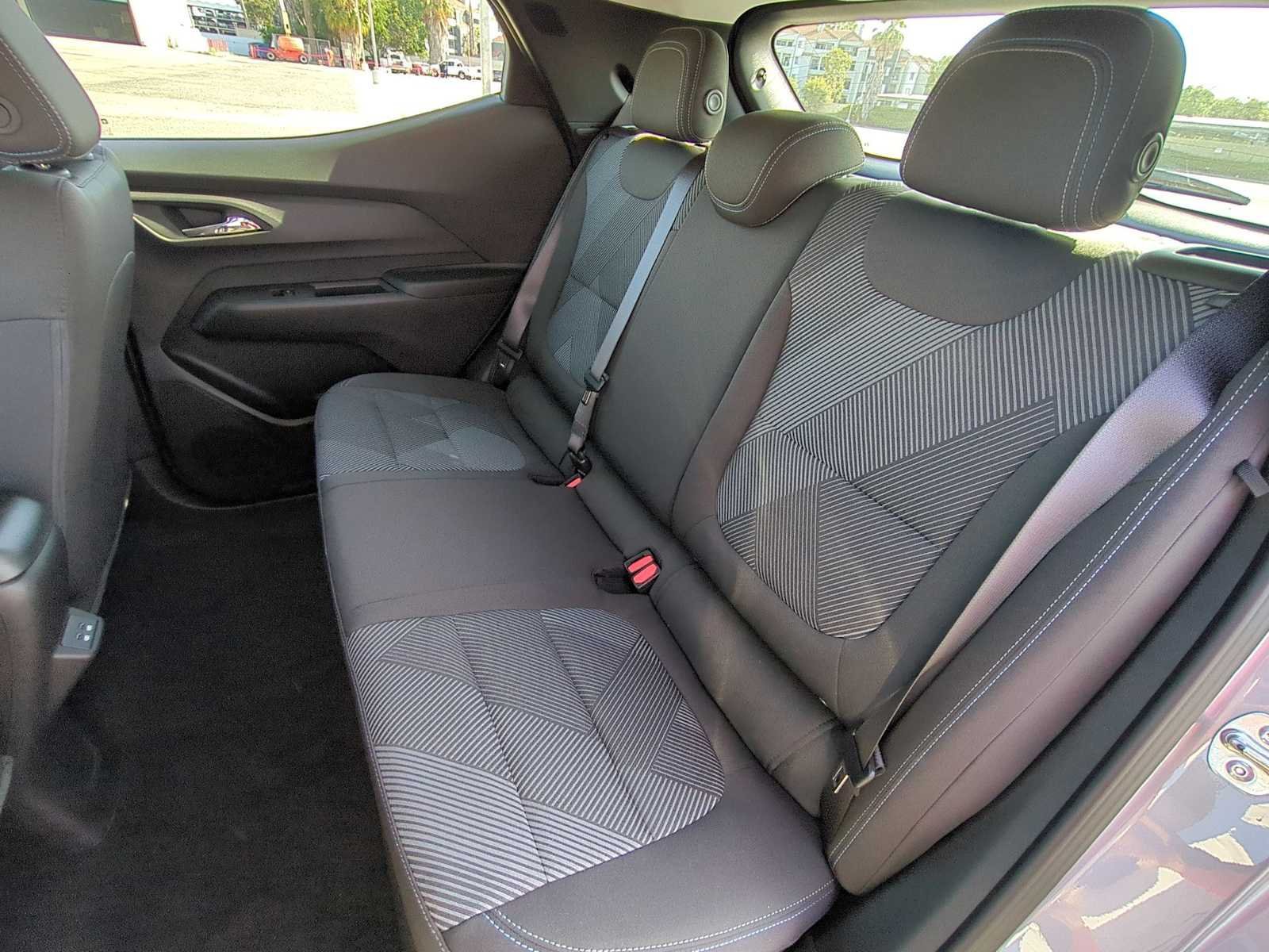 New 2027 Chevrolet Bolt LT FWD image 24