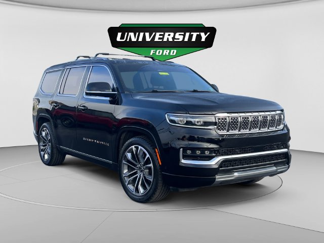 Used 2023 Jeep Grand Wagoneer Series III AWD/4WD image 1