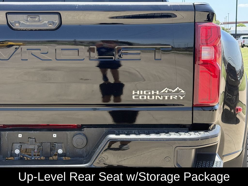 Used 2023 Chevrolet Silverado 3500 High Country w/ LPO, Hitch Package AWD/4WD image 9