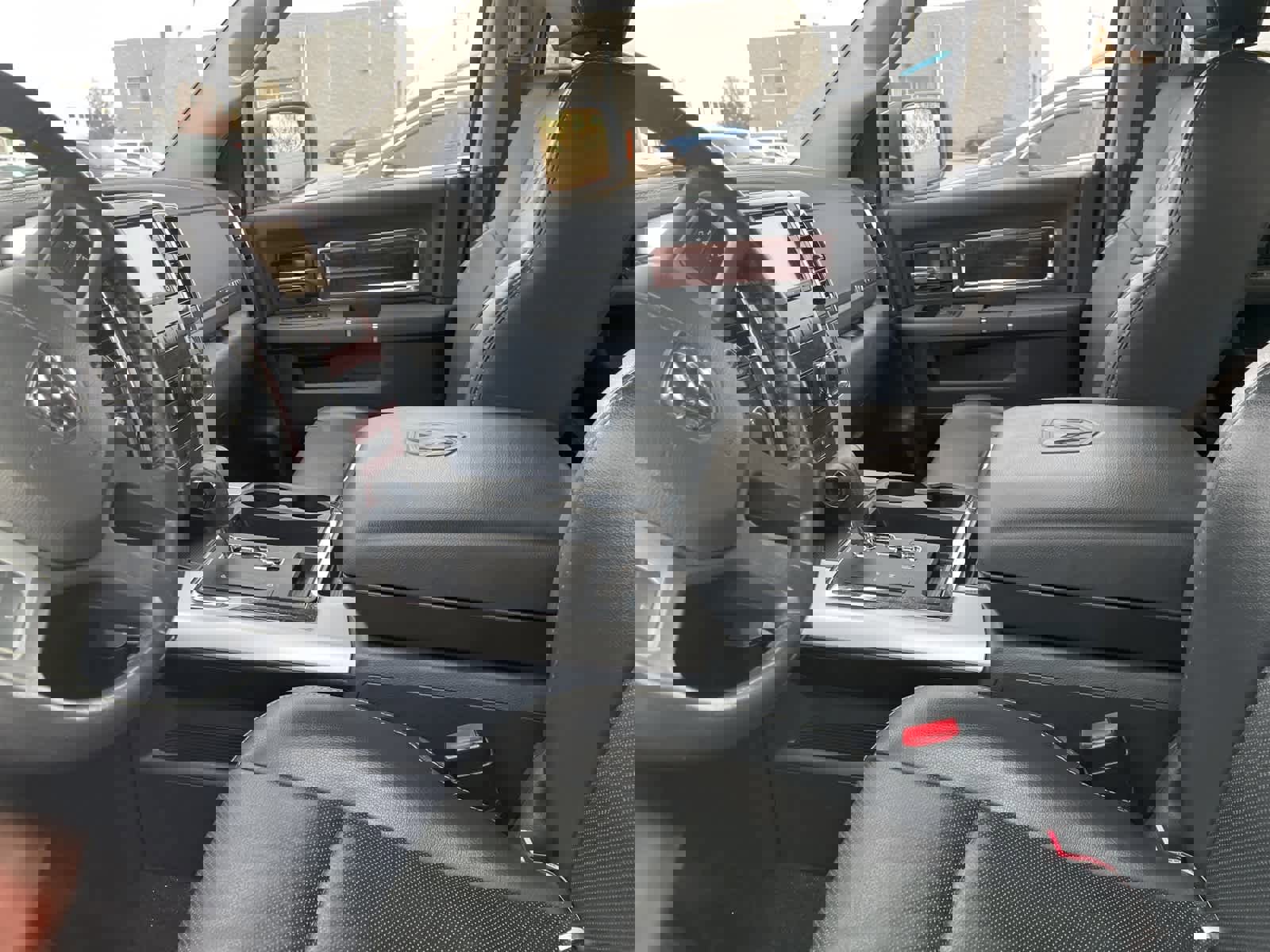 Used 2010 Dodge Ram 1500 Truck Laramie image 25