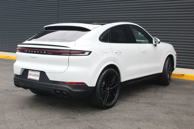 New 2026 Porsche Cayenne Base image 8